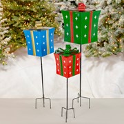 Zaer Ltd. International Set of 3 Assorted Christmas Gift Boxes with Twinkle Stars Garden Stakes ZR210606-SET