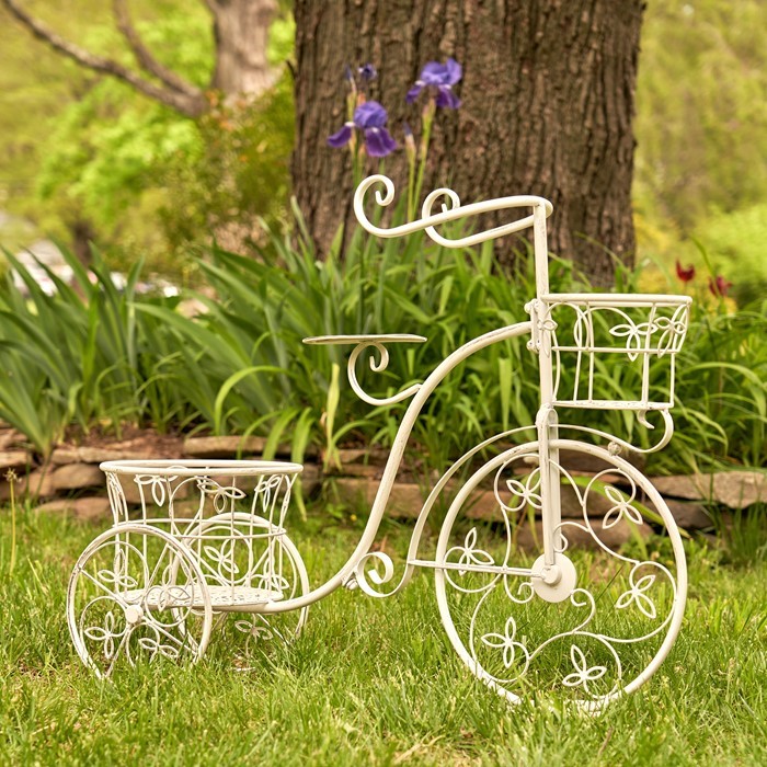 vintage style tricycle