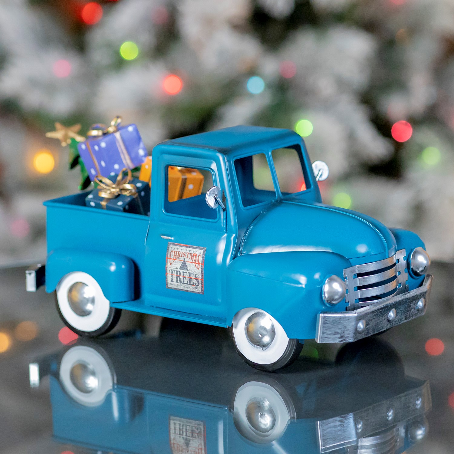 Iron Christmas Old Style Truck with Tree in Antique Blue