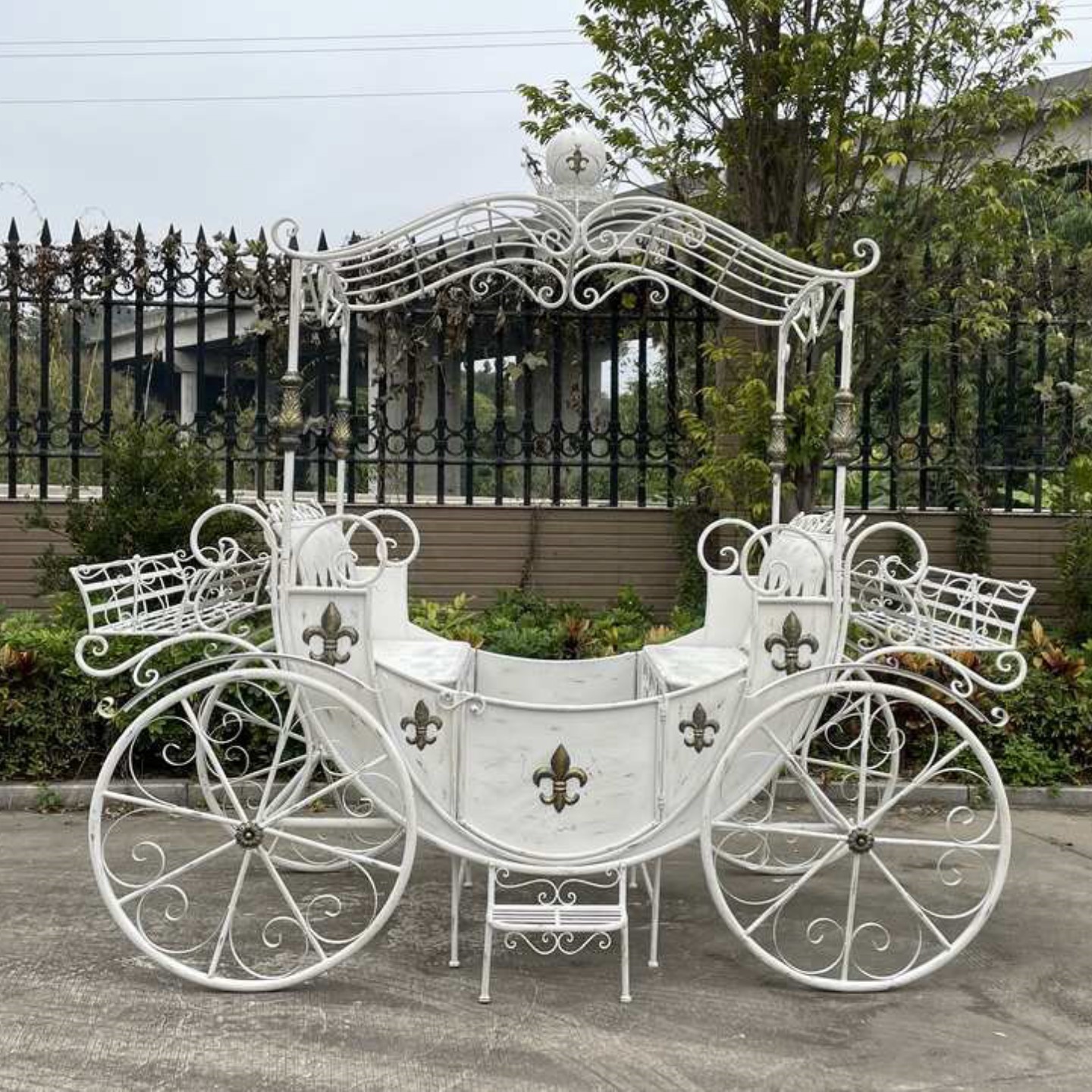 Zaer Ltd. International "Antoinette" Large Parisian Style Iron Carriage with Planters in Pink ZR100496-PK