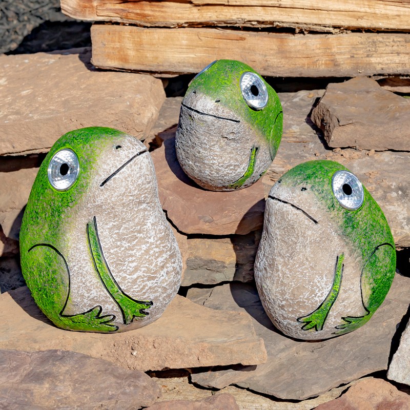 Zaer Ltd International Pre-Order: Set of 3 Solar "Rock" Frogs with Light Up Eyes VA100005-SET