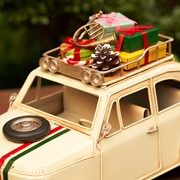 Zaer Ltd. International 1980's Inspired Car with Christmas Gifts ZR191837 View 2