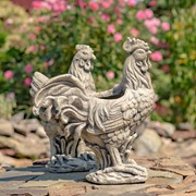 Zaer Ltd International Pre-Order: Set of 2 Magensium Hen and Rooster Planters "Rebel and Red" ZR204060-SET View 3