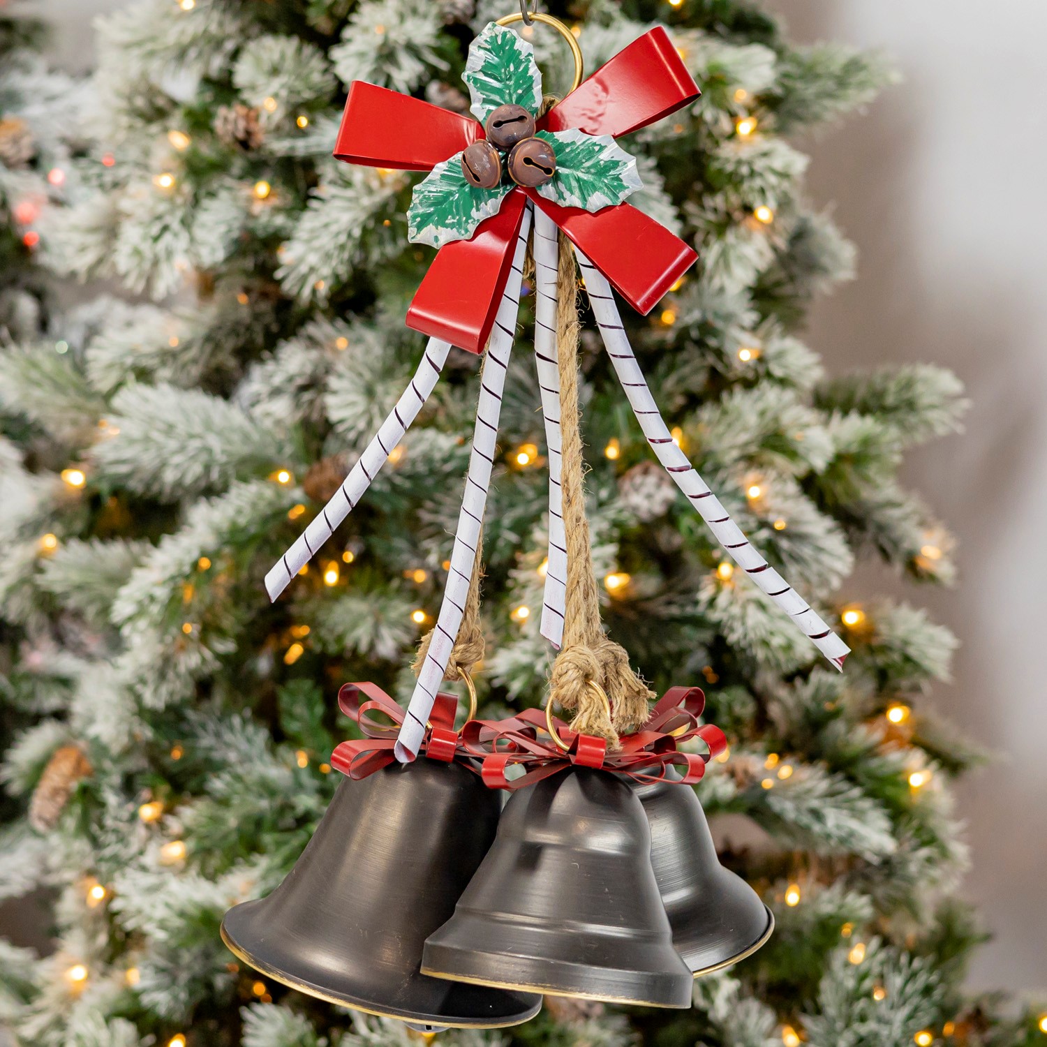 Zaer ZR731220 Old World Galvanized Christmas Bells with Bows - Set of 6