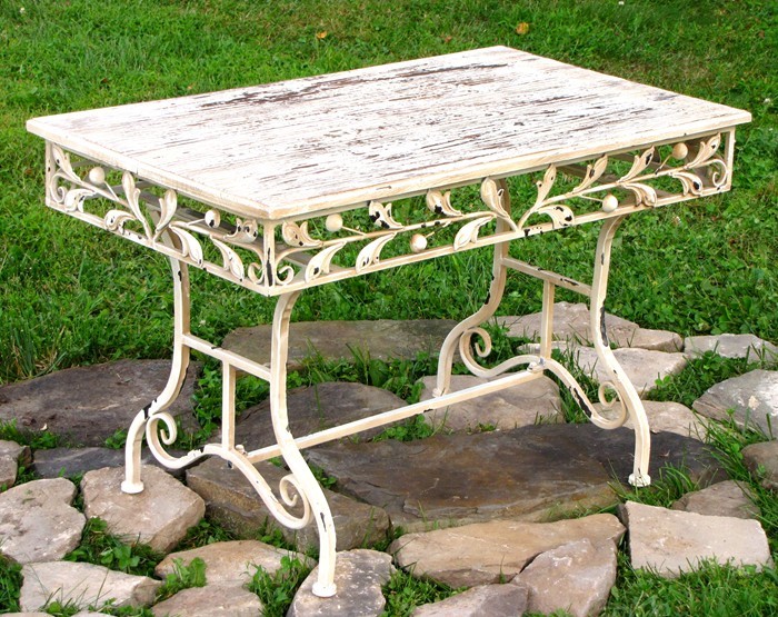 Antique Style Rectangular Garden Coffee Table